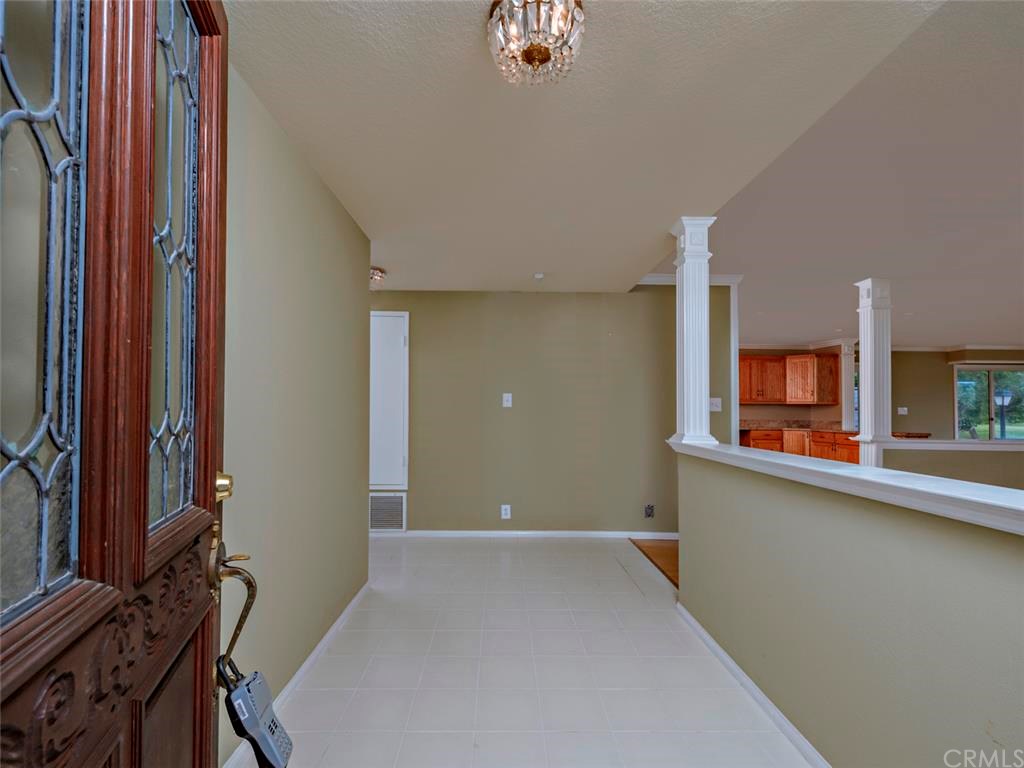 1435 La Linda Drive, San Marcos, CA 92078