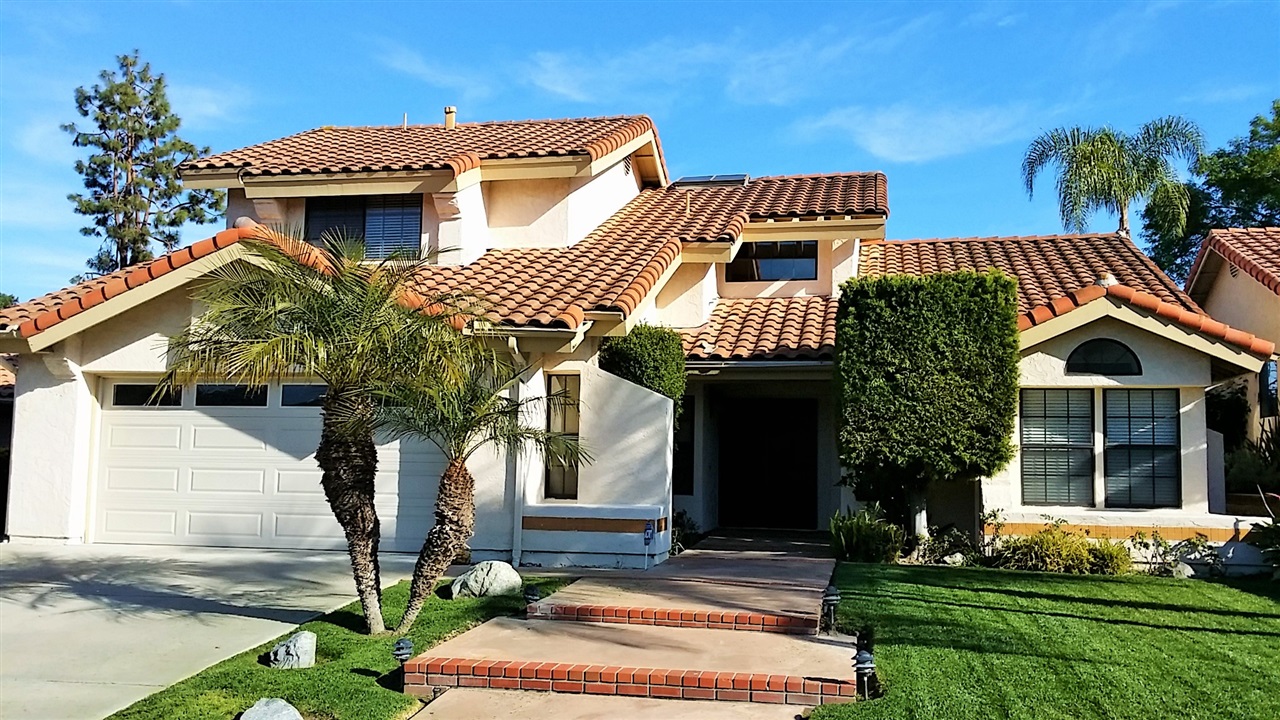 1225 Columbus Way, Vista, CA 92081