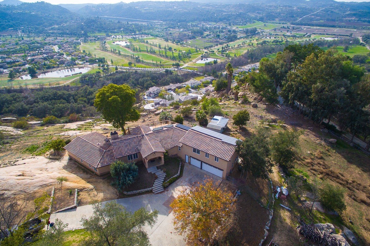 14245 Calle De Vista, Valley Center, CA 92082