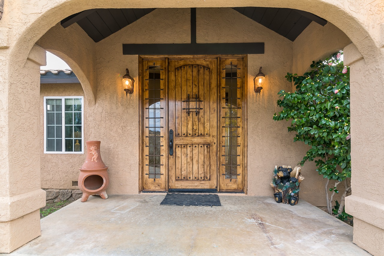14245 Calle De Vista, Valley Center, CA 92082
