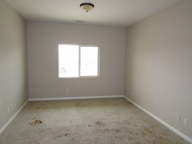 15067 Kensal CtValley Center, CA, 92082