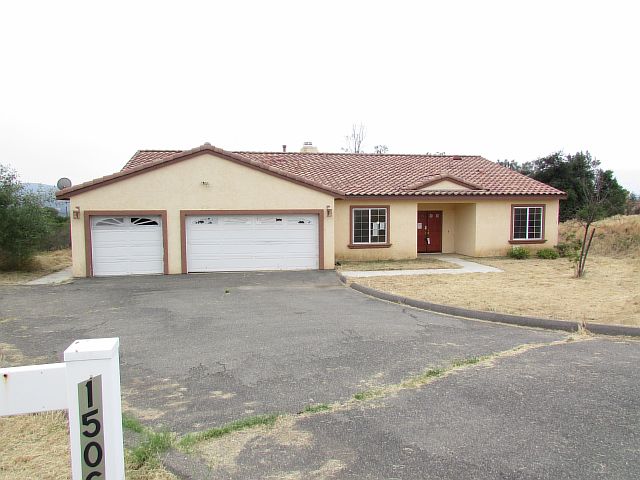 15067 Kensal CtValley Center, CA, 92082