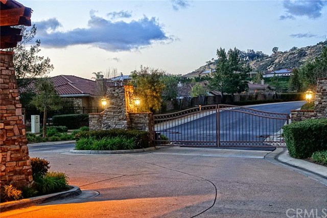 14206 Augusta Drive, Valley Center, CA 92082