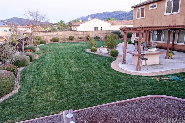 14206 Augusta Drive, Valley Center, CA 92082