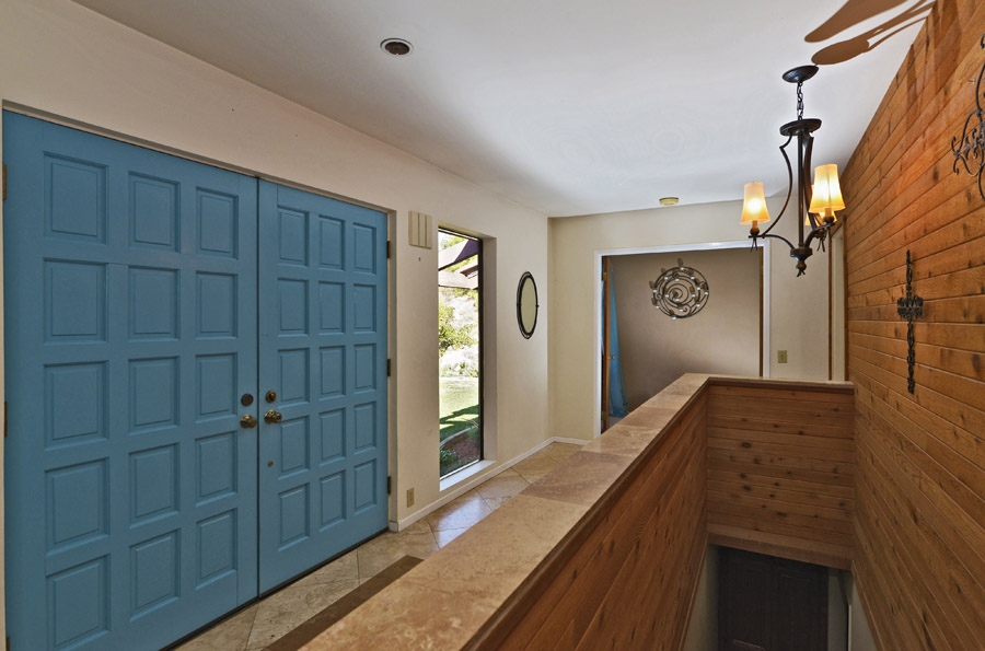 15354 Paso Robles Place, Valley Center, CA 92082