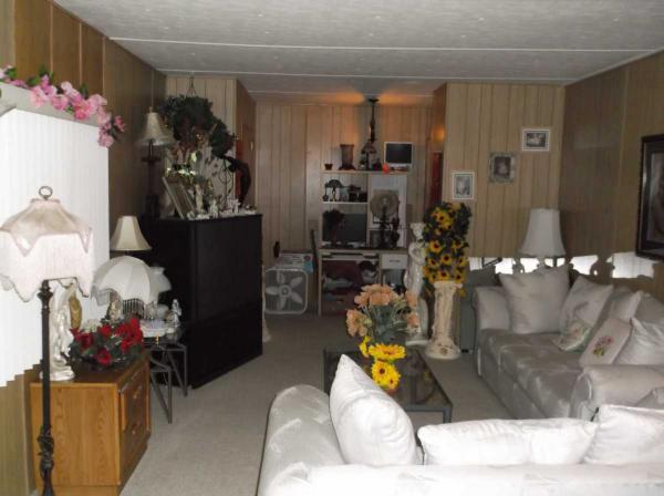 Grandview Terrace Mobile Estates718 Sycamore AveVista, CA 92083