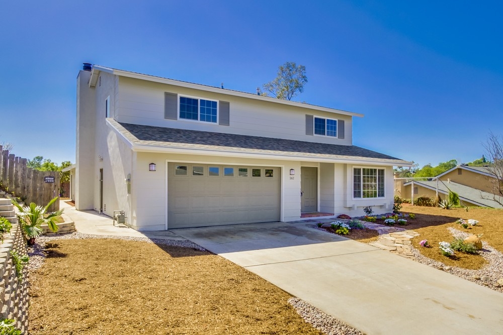 262 Joannie Way, Vista, CA 92083