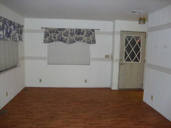 Vista Royal Lodge1010 East Bobier Drive #139Vista, CA 92084