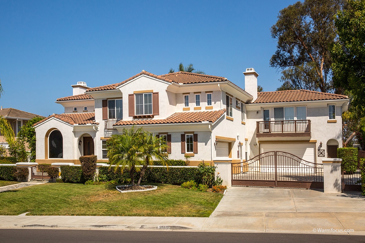 7074 Calle Portone