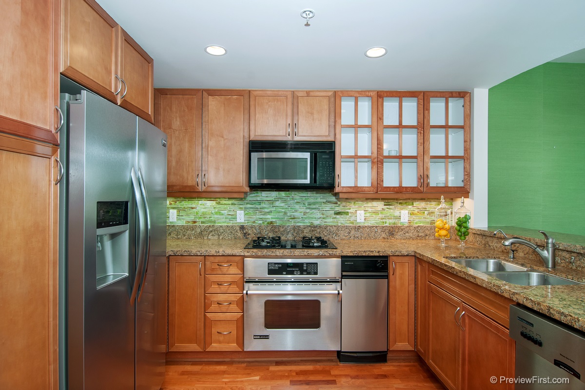 555 Front St, San Diego, CA 92101
