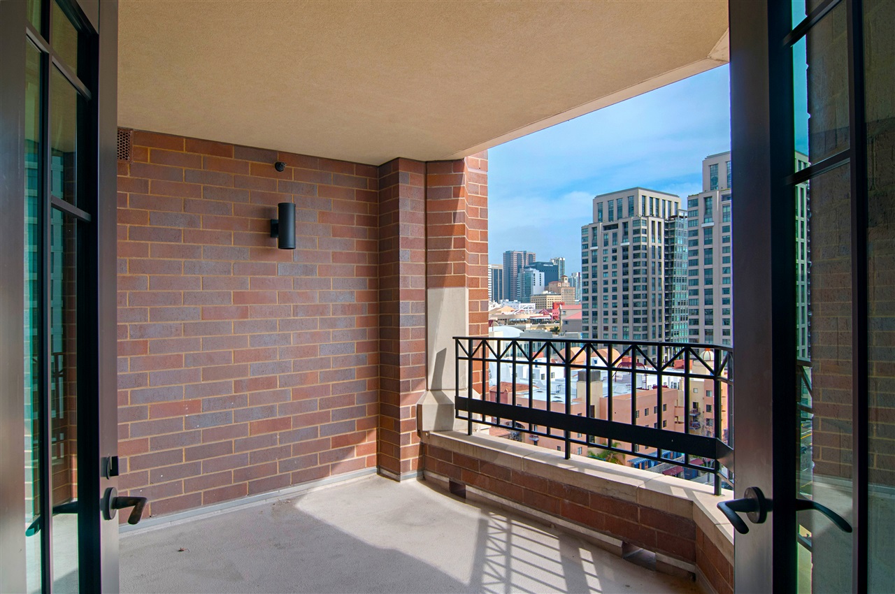 500 W Harbor Dr., San Diego, CA 92101