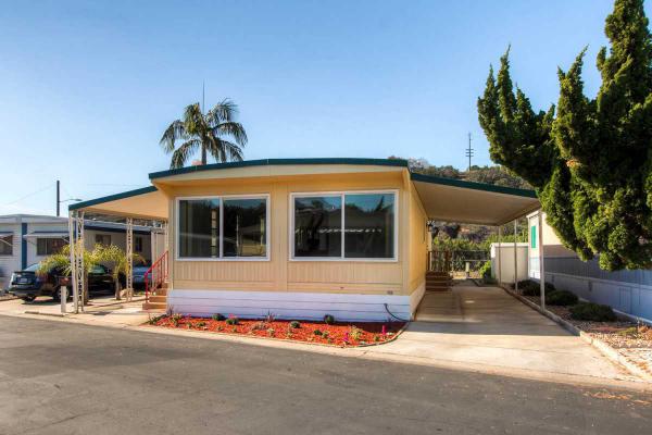 Leisureland Mobile Villa1951 47th St., Space 25San Diego, CA 92102