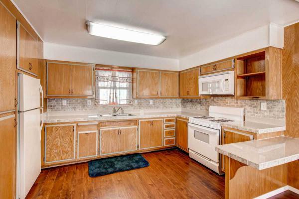 Leisureland Mobile Villa1951 47th St., Space 25San Diego, CA 92102