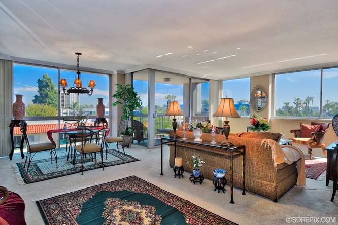 35351st Ave #6D, San Diego, United States 92103