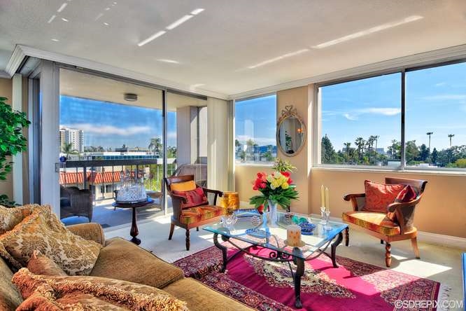 35351st Ave #6D, San Diego, United States 92103