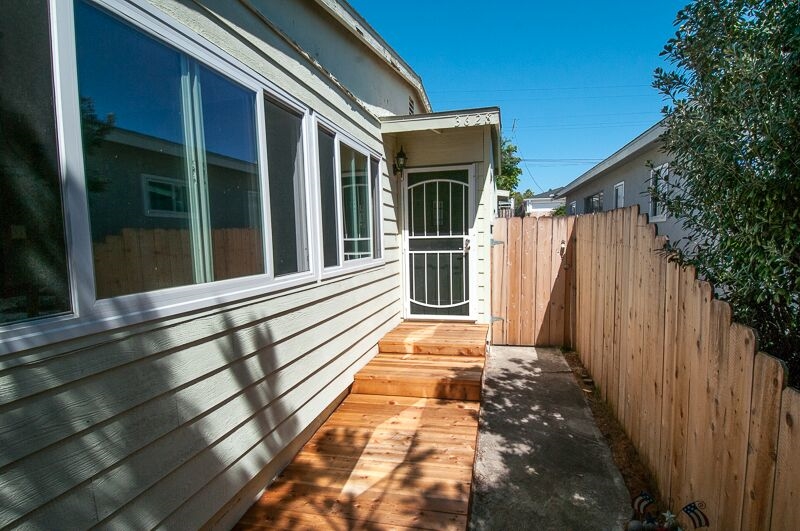 3628 Poe St., San Diego, CA 92106