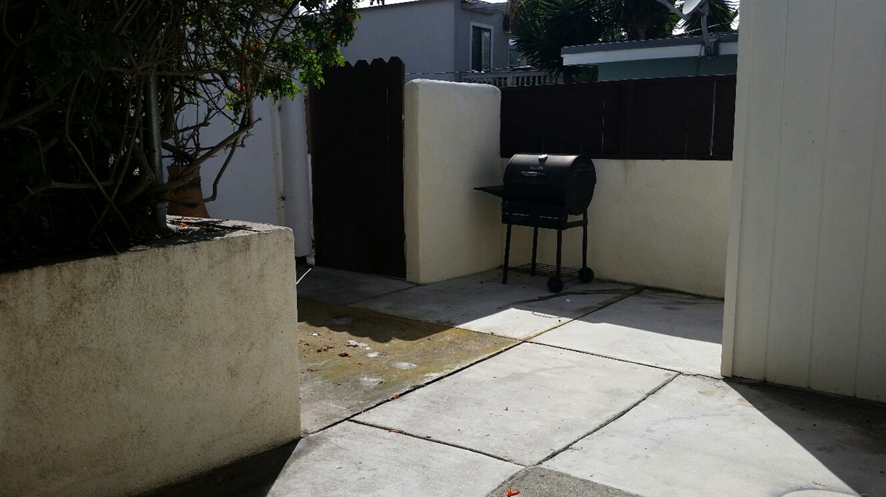 4636 1/2 Narragansett, San Diego, CA 92107