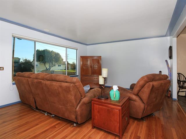 4076 Armstrong St, San Diego, United States 92111