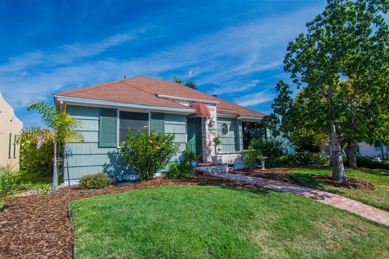 4490 MONROE AVE, San Diego, CA 92115