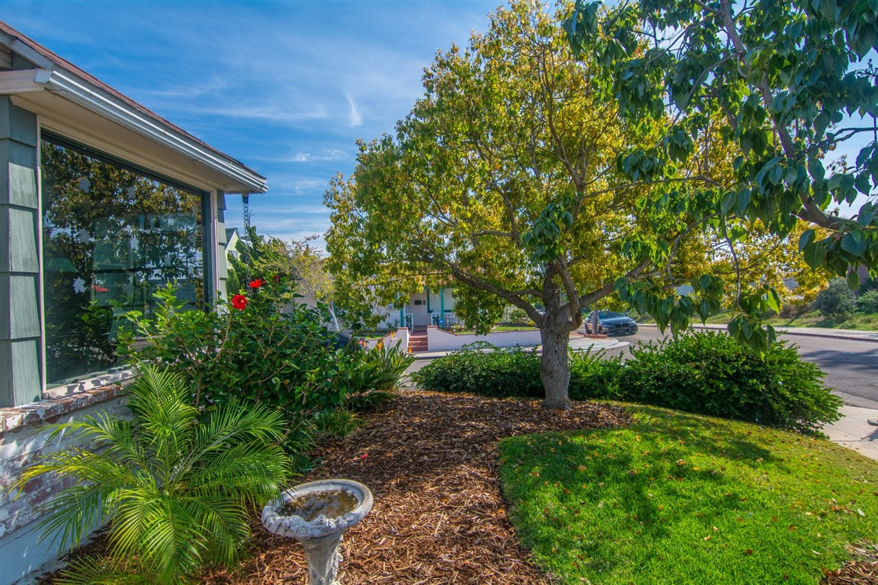 4490 MONROE AVE, San Diego, CA 92115