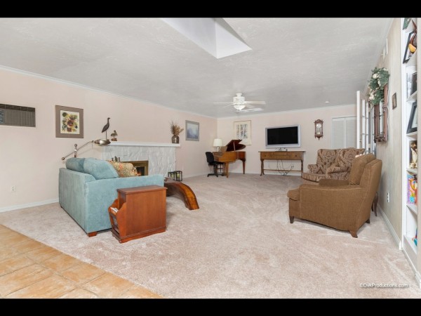 7299 Laura Ct, San Diego, United States 92120