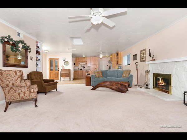7299 Laura Ct, San Diego, United States 92120