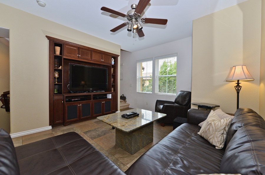 17007 Camino Marcilla, San Diego, CA 92127