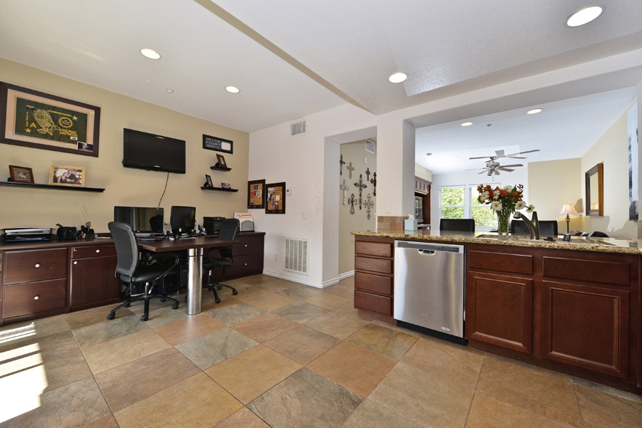 17007 Camino Marcilla, San Diego, CA 92127
