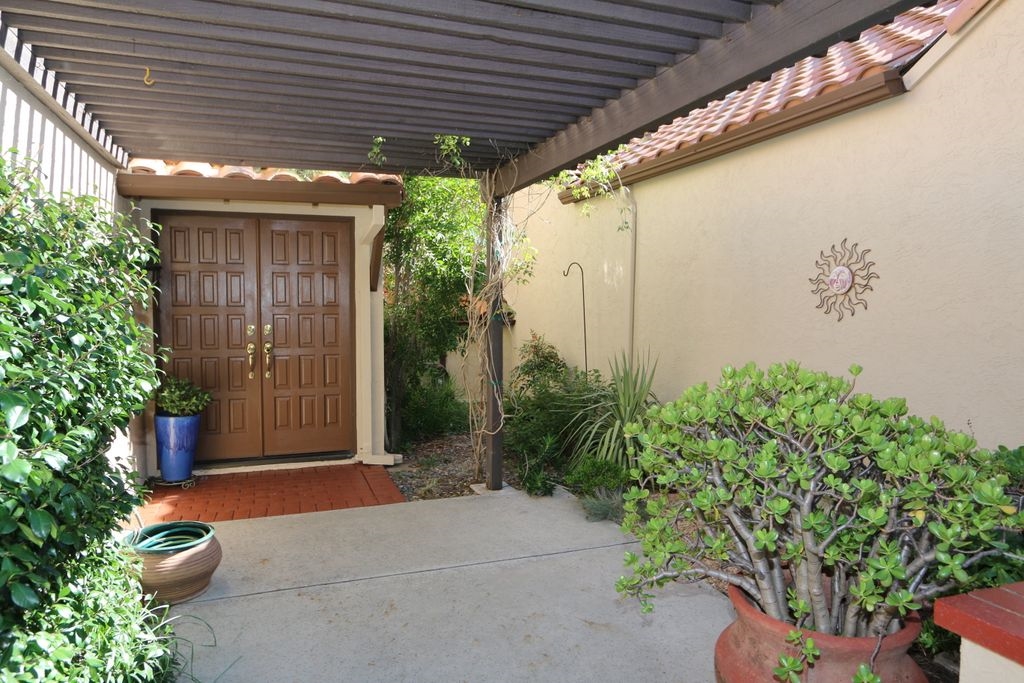 17519 Adena Lane, San Diego, CA 92128
