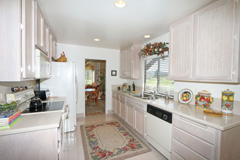 12265 Bajada Road, San Diego, CA 92128