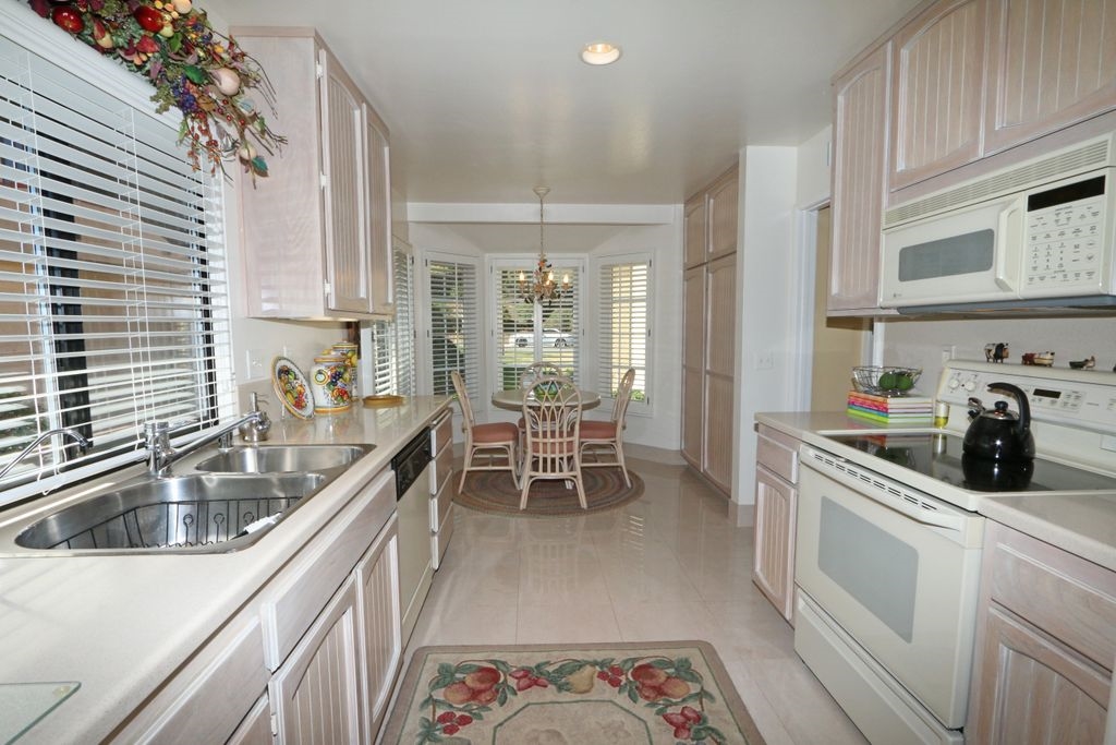12265 Bajada Road, San Diego, CA 92128
