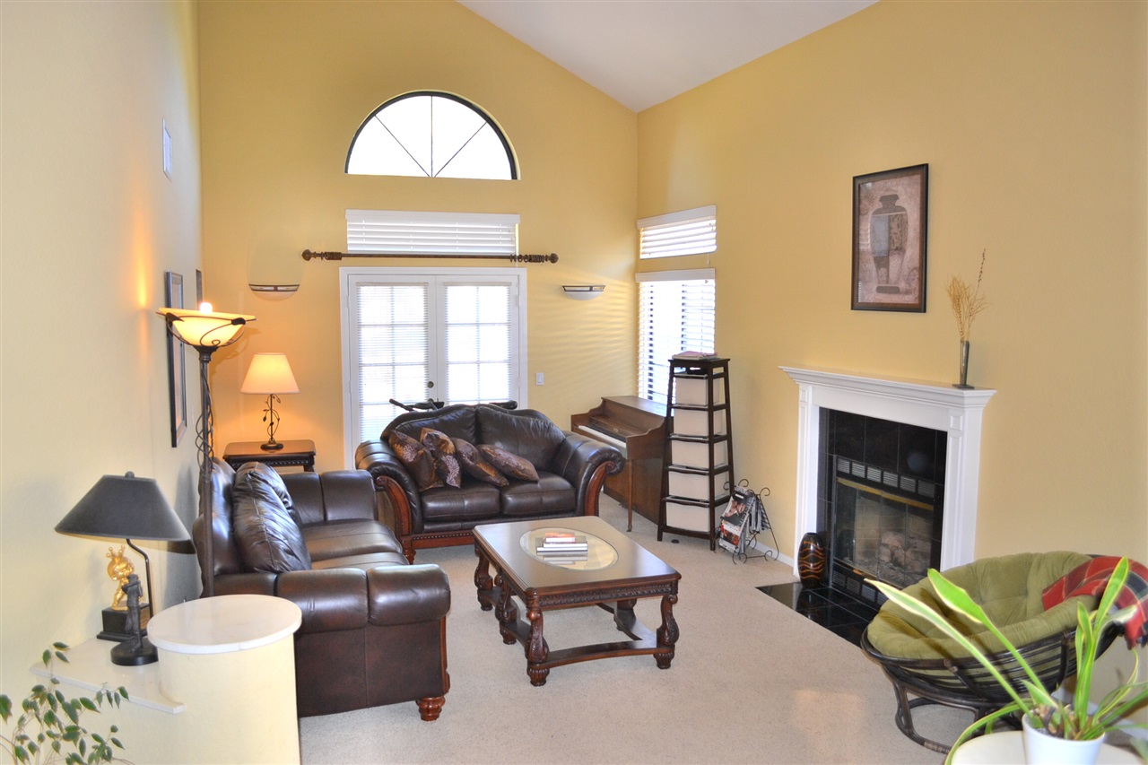 13916 Stoney Gate Place, San Diego, CA 92128