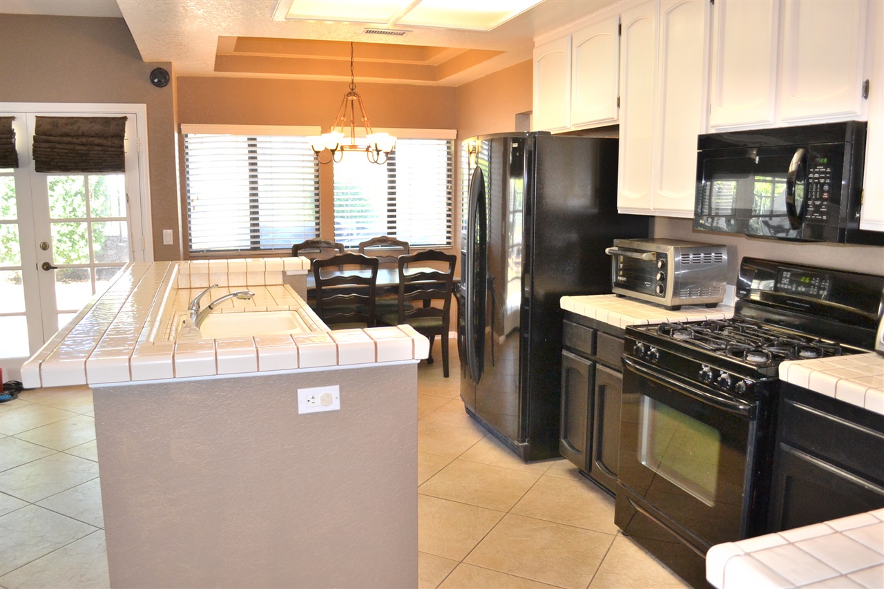 13916 Stoney Gate Place, San Diego, CA 92128