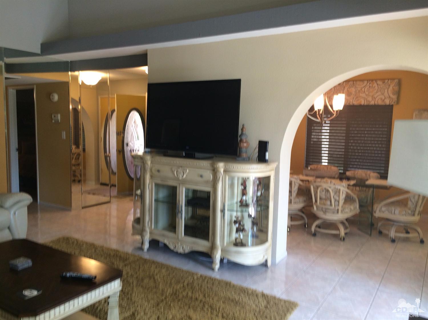 49072 Eisenhower Drive, Indio, CA 92201