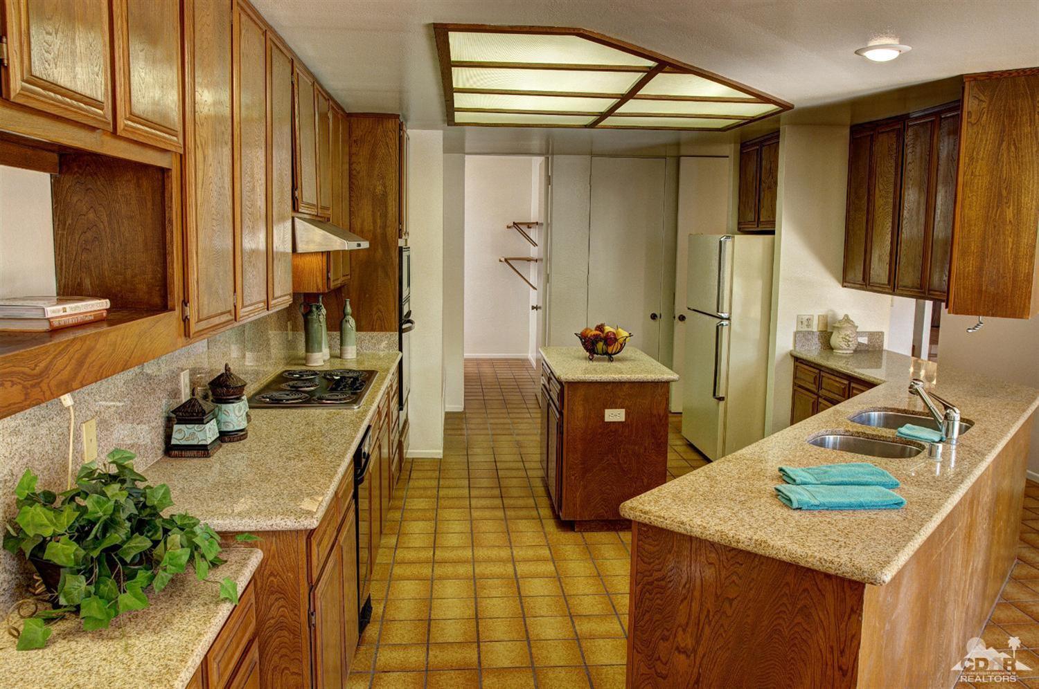 75315 Montecito Drive, Indian Wells, CA 92210