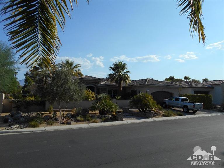 111 Azzuro Drive, Palm Desert, CA 92211