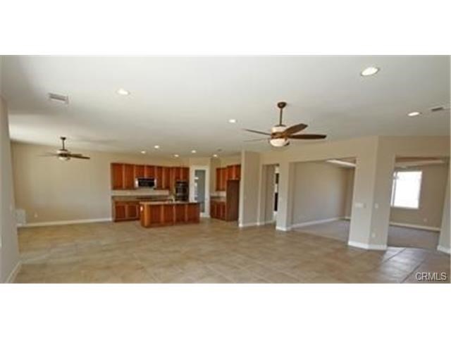 74115 Portola Pointe Lane, Palm Desert, CA 92211