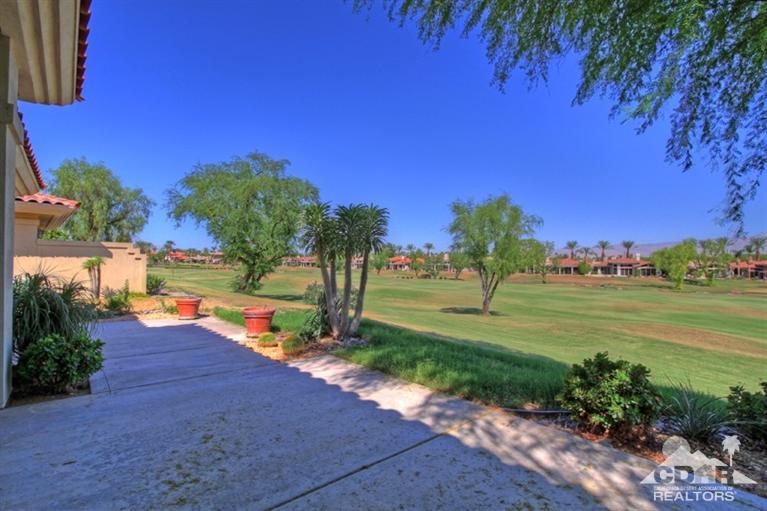 850 Deer Haven Circle, Palm Desert, CA 92211
