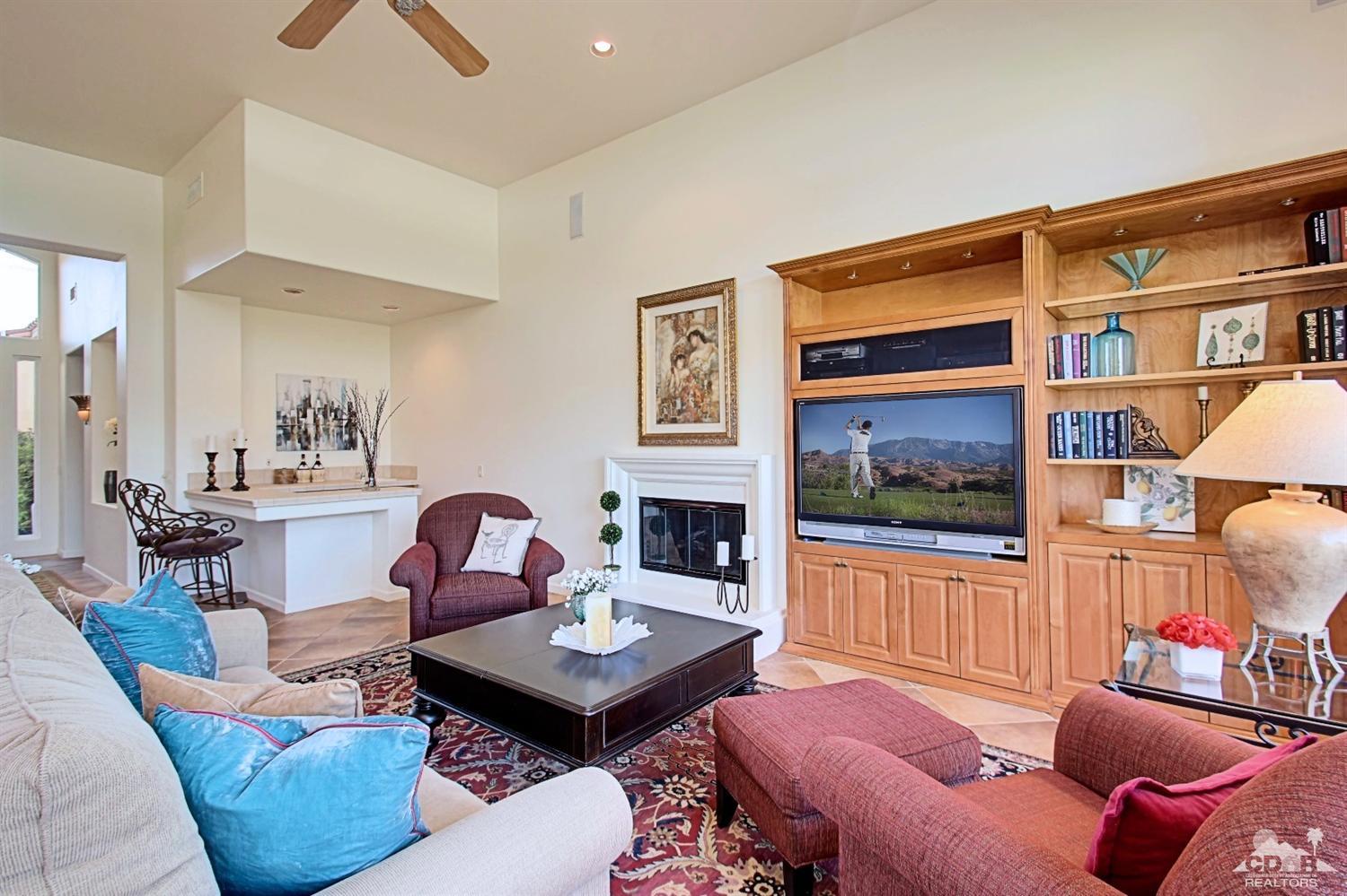 930 Hawk Hill Trail, Palm Desert, CA 92211