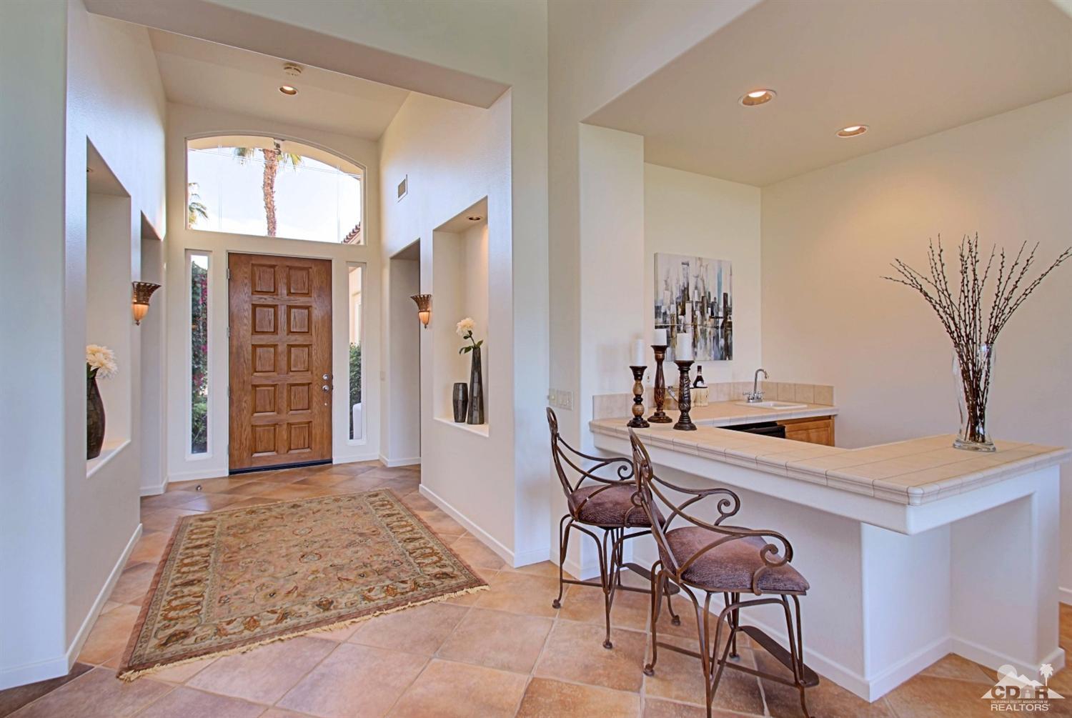 930 Hawk Hill Trail, Palm Desert, CA 92211
