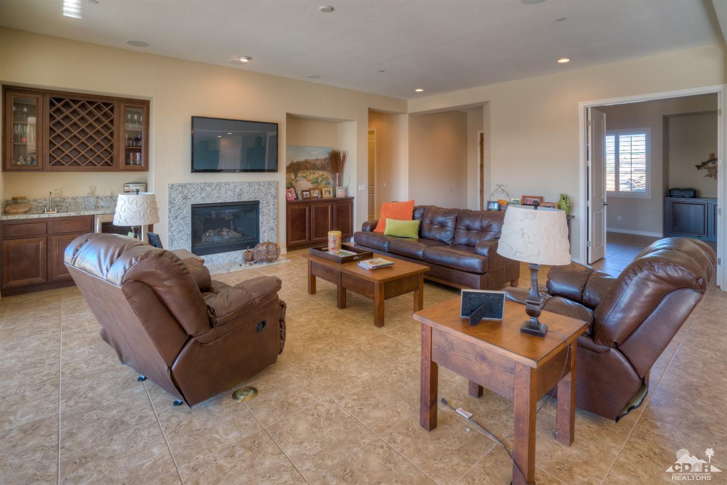 74179 Anastacia Lane, Palm Desert, CA 92211