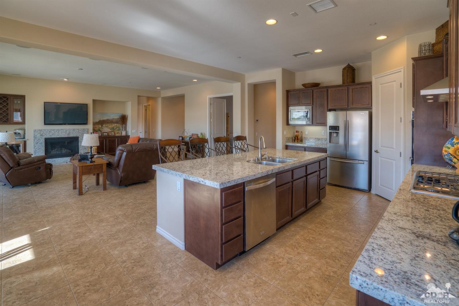 74179 Anastacia Lane, Palm Desert, CA 92211
