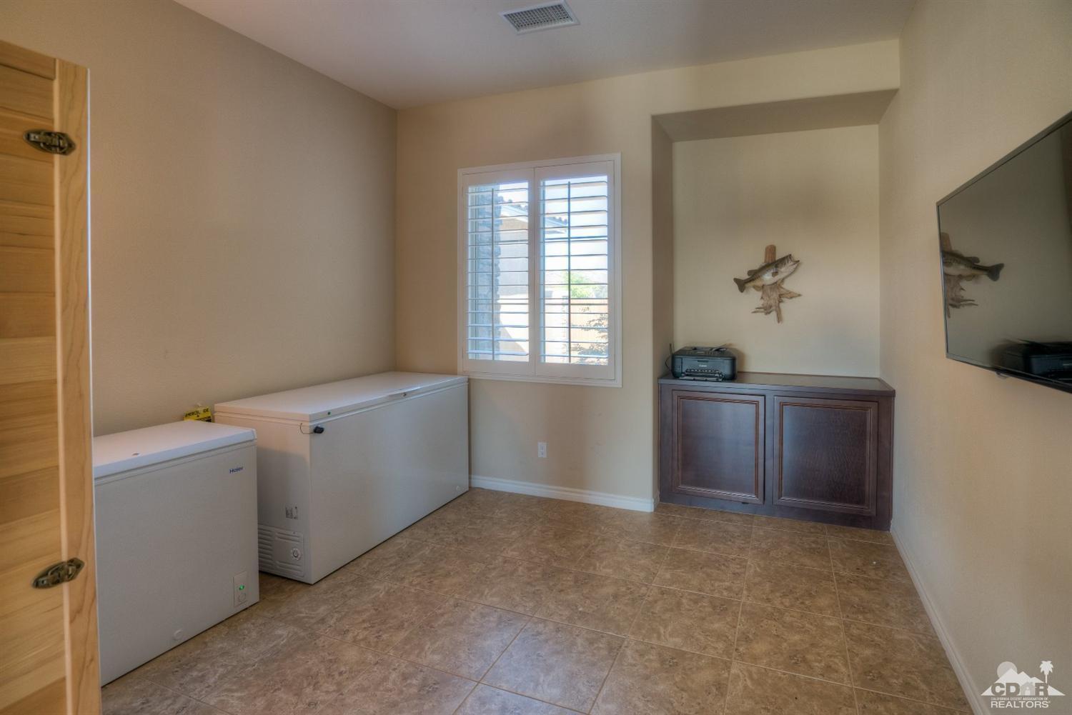 74179 Anastacia Lane, Palm Desert, CA 92211