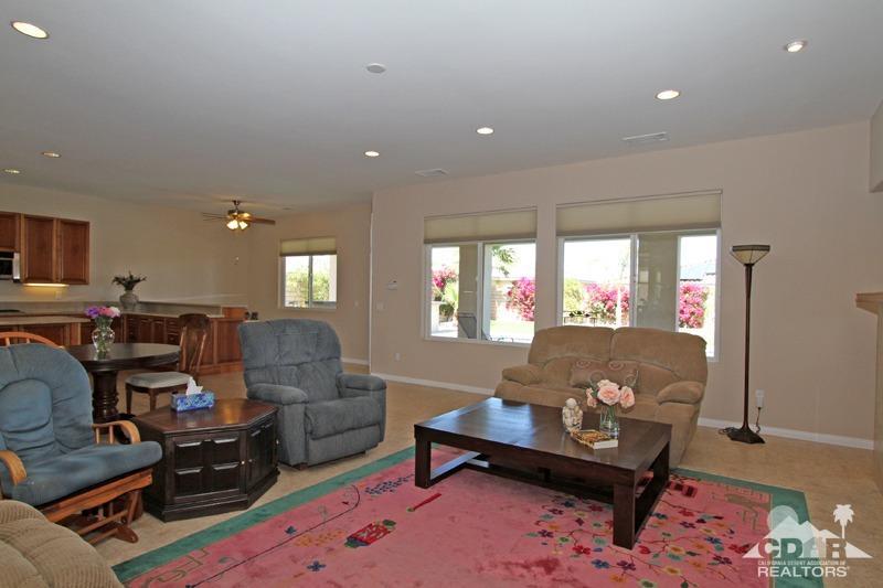 74108 Portola Pointe Lane, Palm Desert, CA 92211