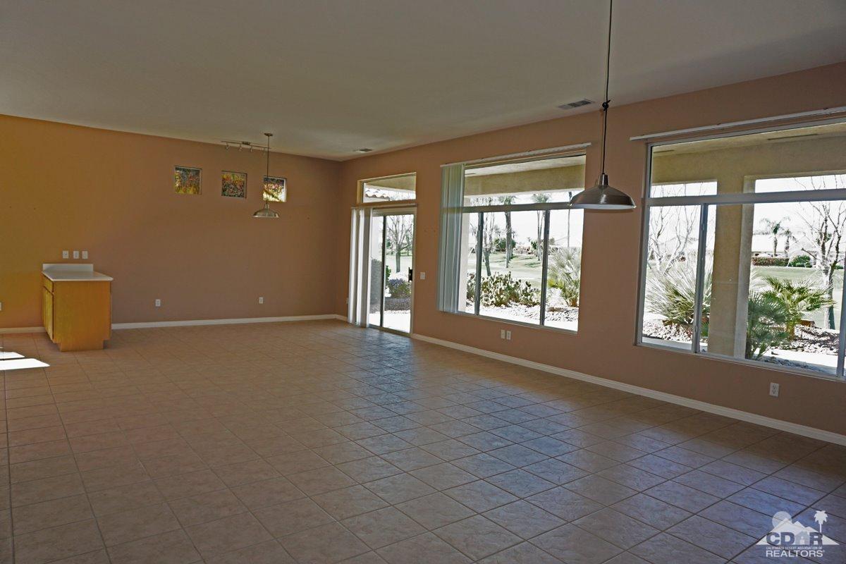 35013 Wisteria Circle, Palm Desert, CA 92211