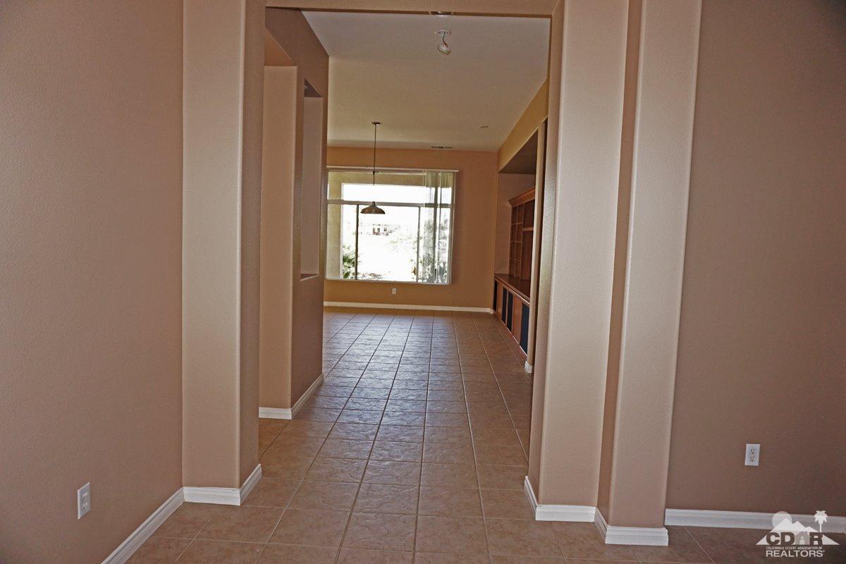 35013 Wisteria Circle, Palm Desert, CA 92211