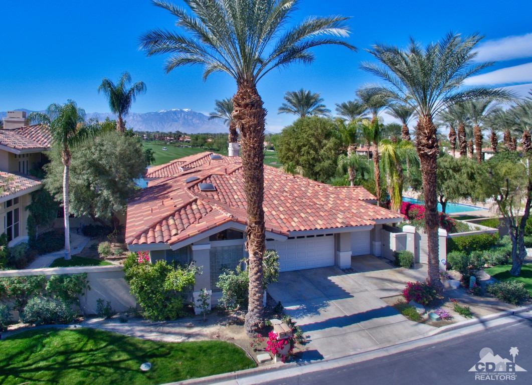 221 Arrowhead Dr Drive, Palm Desert, CA 92211