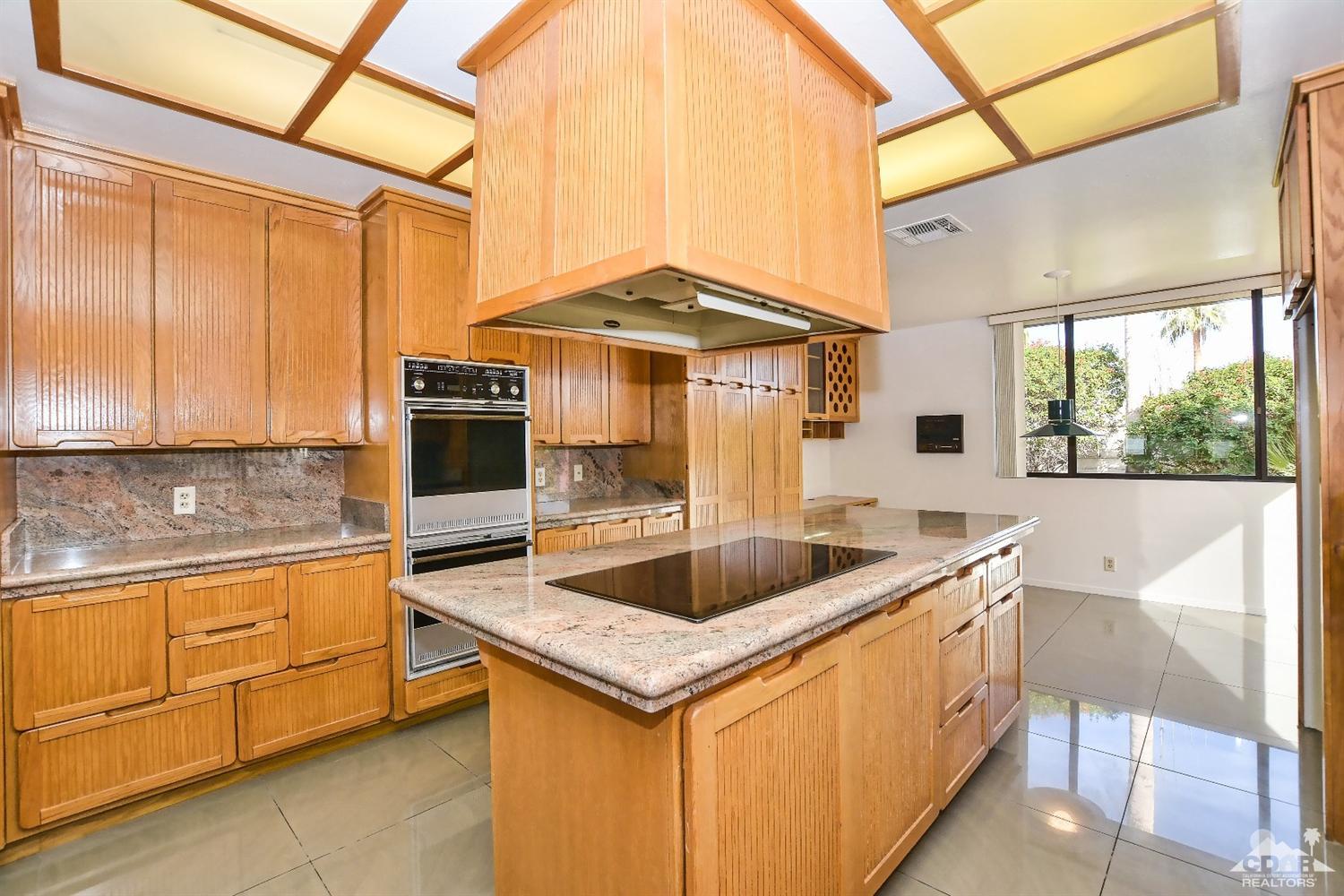 73555 Agave Lane, Palm Desert, CA 92211