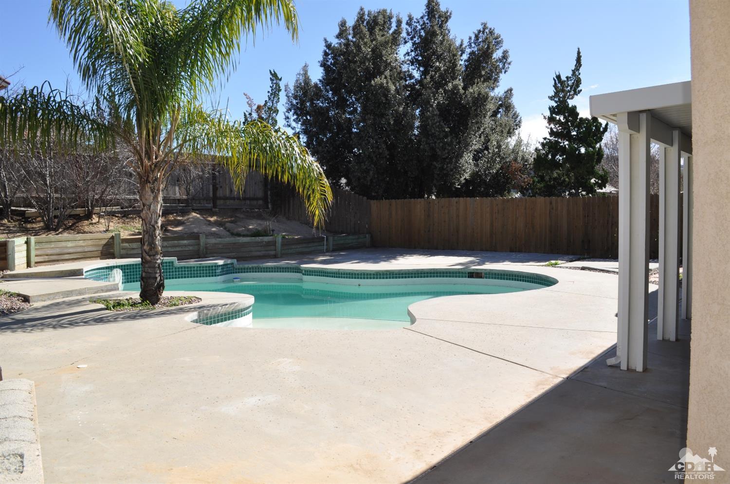 870 Starlight Court, Banning, CA 92220