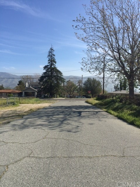 1057 N Hermosa Avenue, Banning, CA 92220